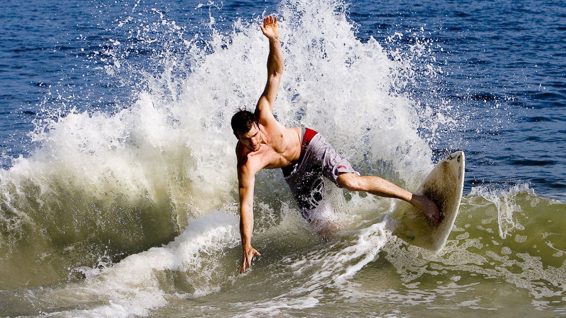 战术创新：新颖打法革新比赛节奏，战术创新的方法有哪些